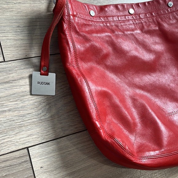 🎉🎉RUDSAK Leather Red Tote Bag - Picture 2 of 13